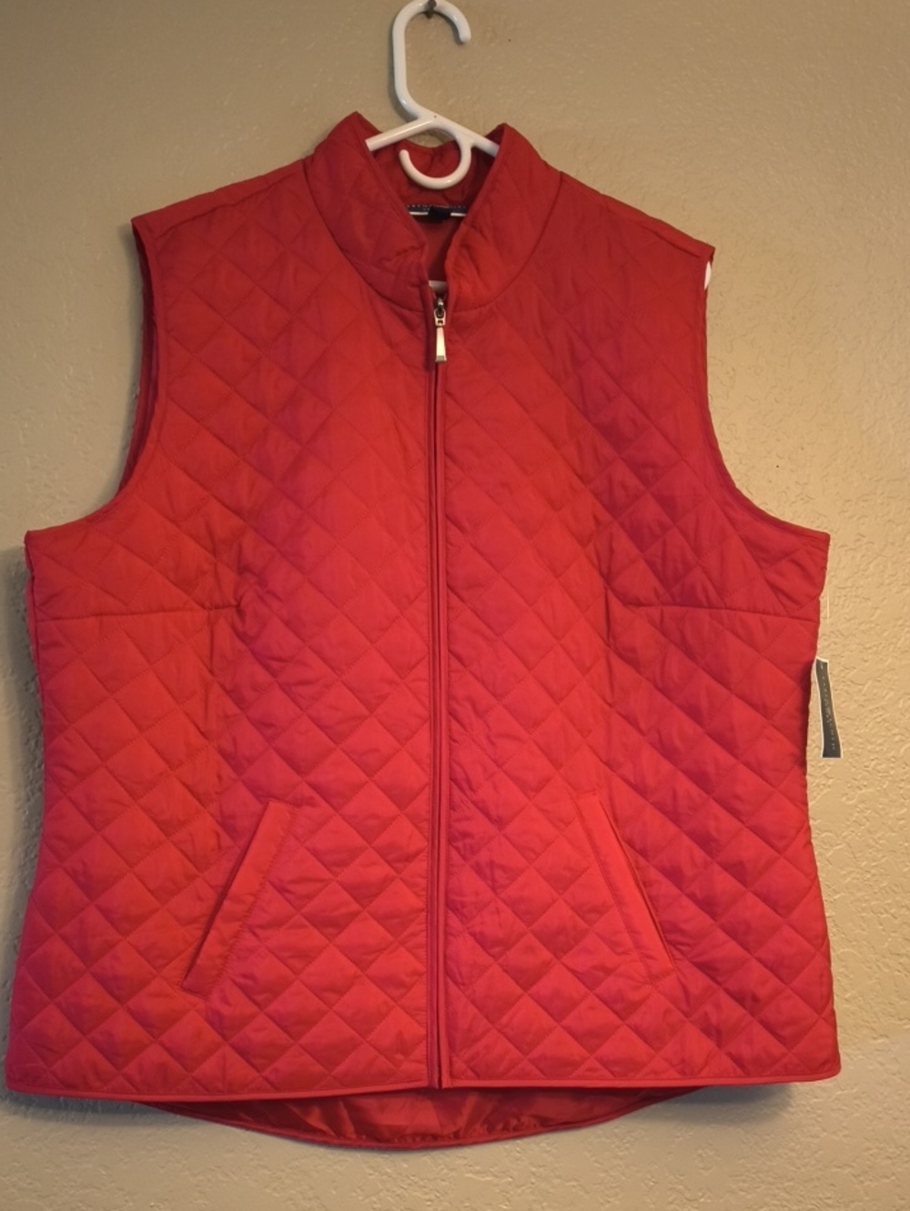 Vintage NWT Karen Scott Size XL Quilted Red Sleeveless Vest - Sport - Outdoor
